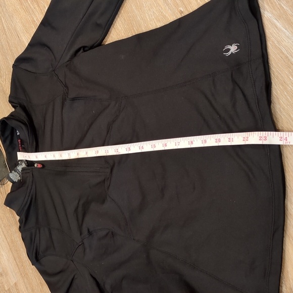 🩷NWT Spyder Active Women's Black Long Sleeve Top size Medium - Large (L/M)🩷 - Picture 4 of 11